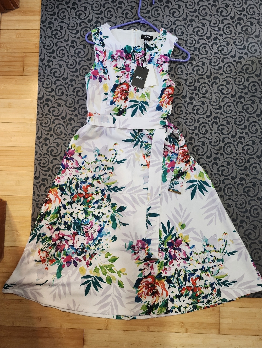 NWT DKNY White Floral Belted Midi Dress Knee Length Size 2 Sm